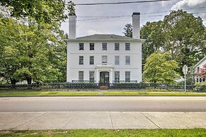 Elegant Norwich House w/ Billiards Room & Ballroom