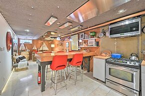 Edmonds Apartment With Private Wine Cellar!