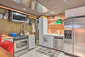 Edmonds Apartment With Private Wine Cellar!