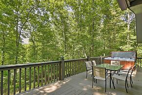 Scenic Murphy Escape With Hot Tub & Fire Pit!