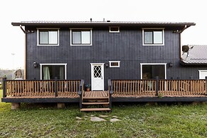 'whispering Hollow Lodge' on Greer Main St!