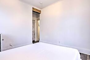 Chic Newark Escape w/ Balcony < 14 Mi to Nyc!