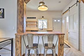 Chic Newark Escape w/ Balcony < 14 Mi to Nyc!