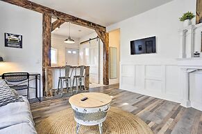 Chic Newark Escape w/ Balcony < 14 Mi to Nyc!