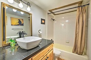 Fort Worth Apt < 5 Mi to Downtown!