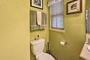 Rustic Mccall Cabin w/ Private Hot Tub & Deck!