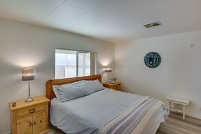Riverfront Bullhead City House w/ Balcony!