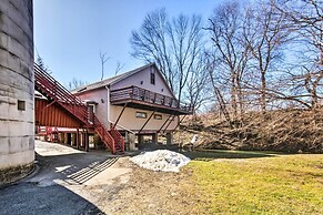 Creek Access & Deck: Runningwater Lancaster Gem