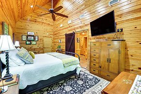 Riverfront Cabin w/ Outdoor Oasis in Seminary!