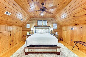 Riverfront Cabin w/ Outdoor Oasis in Seminary!