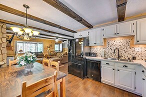 Coconino Cabin w/ Kayaks ~ 13 Mi to Reservoir