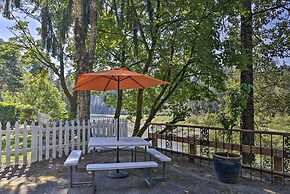 Waterfront Troutdale Hideaway: Sandy River Fishing