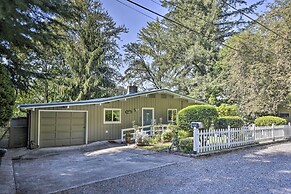 Waterfront Troutdale Hideaway: Sandy River Fishing