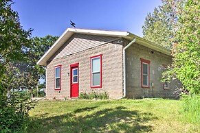 Rural Pine River Cabin: Snowmobile + Snowshoe