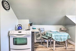 Old Orchard Beach Apartment - Quick Walk to Beach!