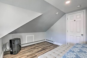 Old Orchard Beach Apartment - Quick Walk to Beach!