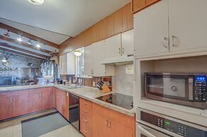 Rustic & Western House on Lake - Swim & Fish!