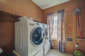 Rustic & Western House on Lake - Swim & Fish!