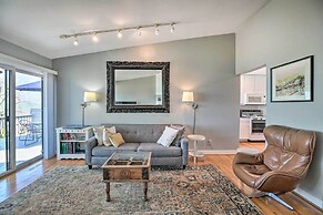 Lakefront Family Retreat w/ Grill: Steps to Beach!