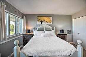 Lakefront Family Retreat w/ Grill: Steps to Beach!