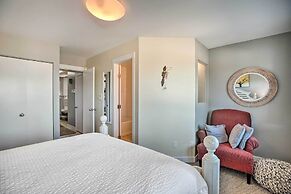 Lakefront Family Retreat w/ Grill: Steps to Beach!