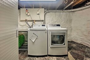 11 Mi to Hersheypark: Family Home in Harrisburg