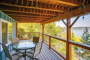 Hillside Home w/ Dock ~ 8 Mi to Coeur D'alene!