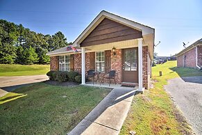 Charming Oxford Home ~ 1 Mi to Ole Miss Campus