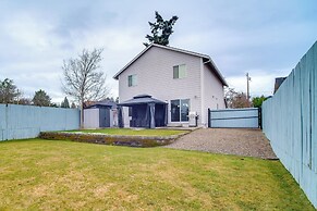 Welcoming Medford Home Near Parks & Downtown!