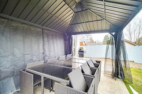 Welcoming Medford Home Near Parks & Downtown!