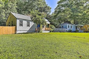 Family-friendly Atlanta Home ~ 3 Mi to Downtown!