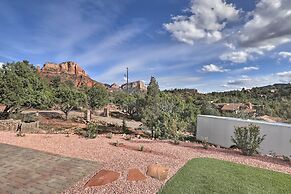 Chic Sedona Retreat: 2 Mi to Cathedral Rock Trail!