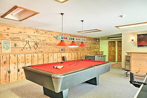 Groveland Cabin w/ Outdoor Perks & Game Room