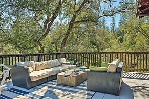 Groveland Cabin w/ Outdoor Perks & Game Room