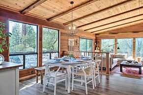 Groveland Cabin w/ Outdoor Perks & Game Room