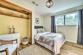 Groveland Cabin w/ Outdoor Perks & Game Room