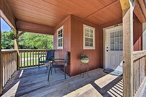 Lake Fork Tiny Home: Outdoor Dining & Grill!