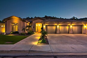 Near Golf: Glendale Oasis w/ Pool & Hot Tub!