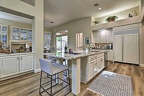 Near Golf: Glendale Oasis w/ Pool & Hot Tub!