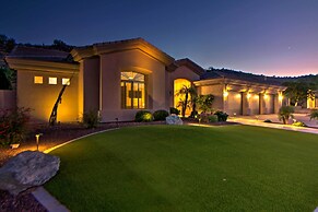 Near Golf: Glendale Oasis w/ Pool & Hot Tub!