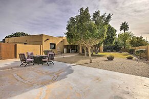 11 Mi to Phoenix: Tempe Escape w/ Patio & Bar!