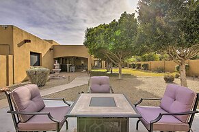 11 Mi to Phoenix: Tempe Escape w/ Patio & Bar!