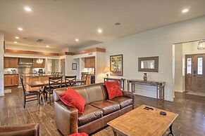 11 Mi to Phoenix: Tempe Escape w/ Patio & Bar!