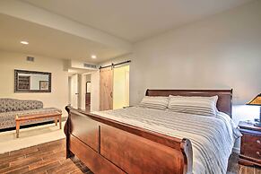 11 Mi to Phoenix: Tempe Escape w/ Patio & Bar!