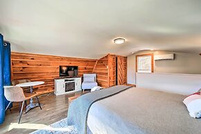 'blue Sky Cottage:' Romantic Retreat w/ Mtn Views!