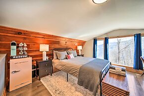 'blue Sky Cottage:' Romantic Retreat w/ Mtn Views!