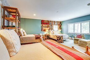 Vail Mountain Retreat w/ Hot Tub & Deck!