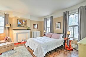 Historic Poughkeepsie Apt - Walkable Location