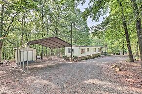 Edgemont Home w/ Deck ~ 9 Mi to Greers Ferry Lake!