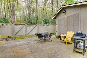 Quaint Smoky Mountain Cabin Rental w/ Patio